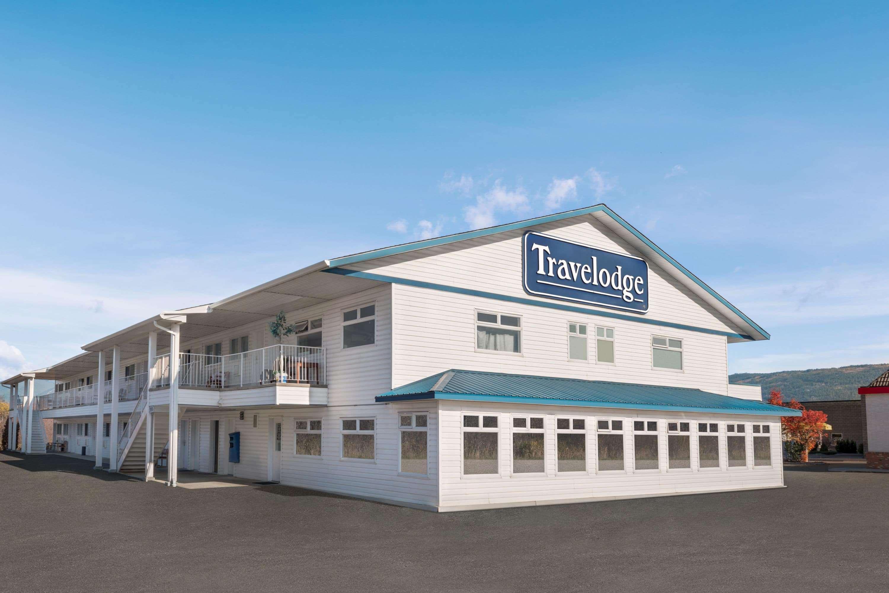 Travelodge By Wyndham Salmon Arm Bc Exteriér fotografie